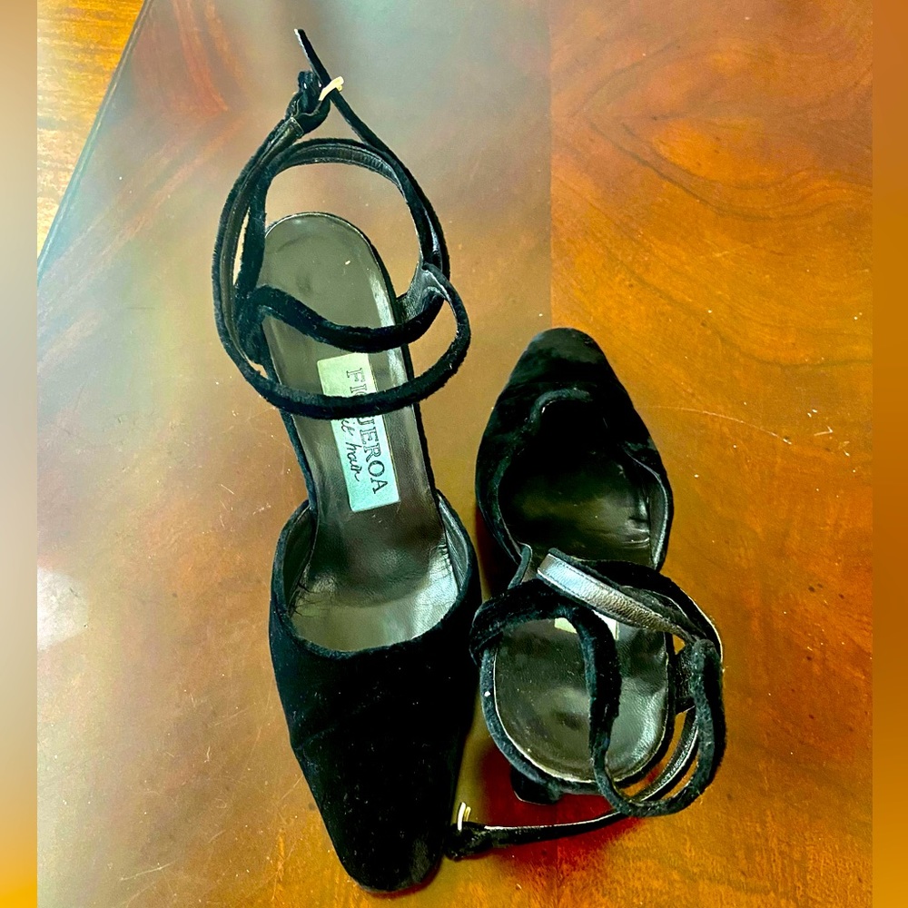 Figueroa Women’s Black Velvet Heels Size 37 Made in Italy Sandals